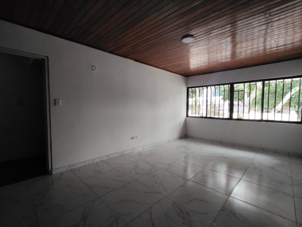 Casa En Venta - La Merced, Cali