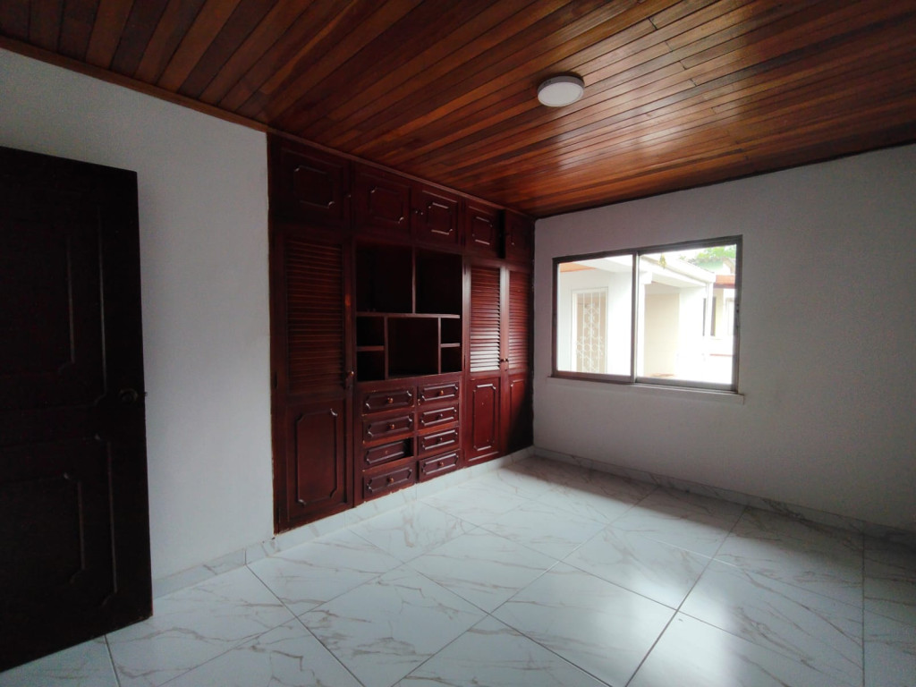 Casa En Venta - La Merced, Cali