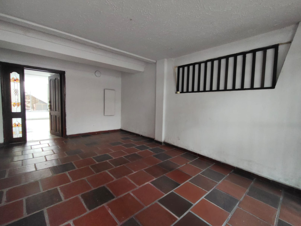 Casa En Venta - La Merced, Cali