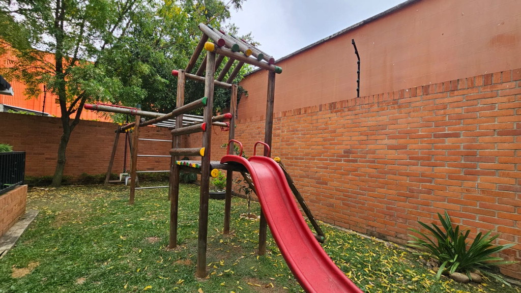 Apartamento En Arriendo - Pance, Cali