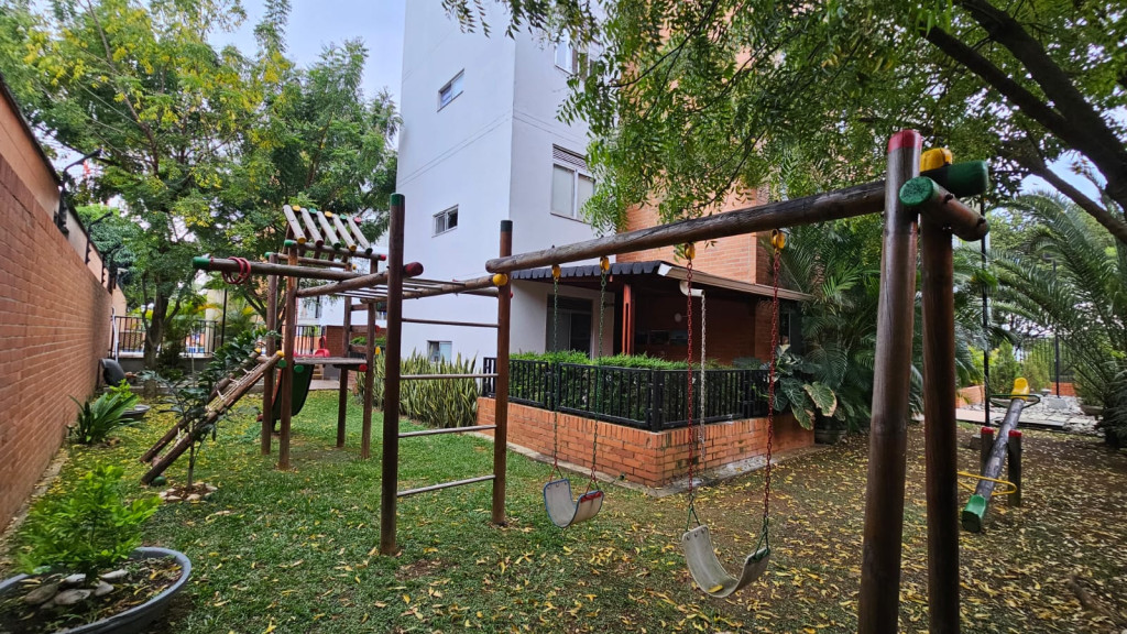 Apartamento En Arriendo - Pance, Cali