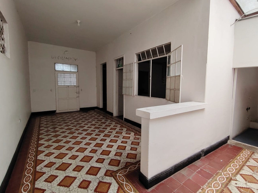 Casas Con Local En Arriendo - Bellavista, Cali