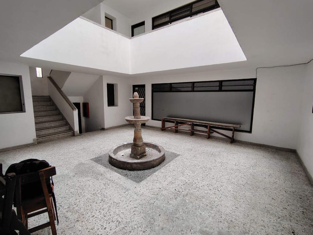 Edificio En Arriendo - Santa Rosa, Cali