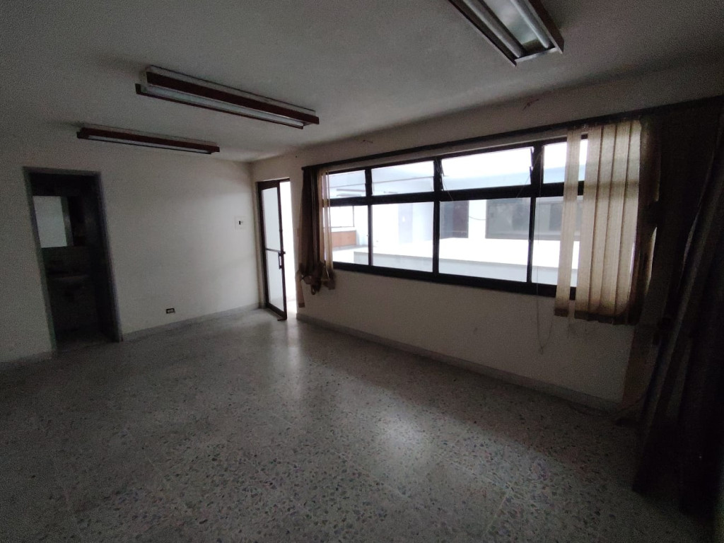 Edificio En Arriendo - Santa Rosa, Cali