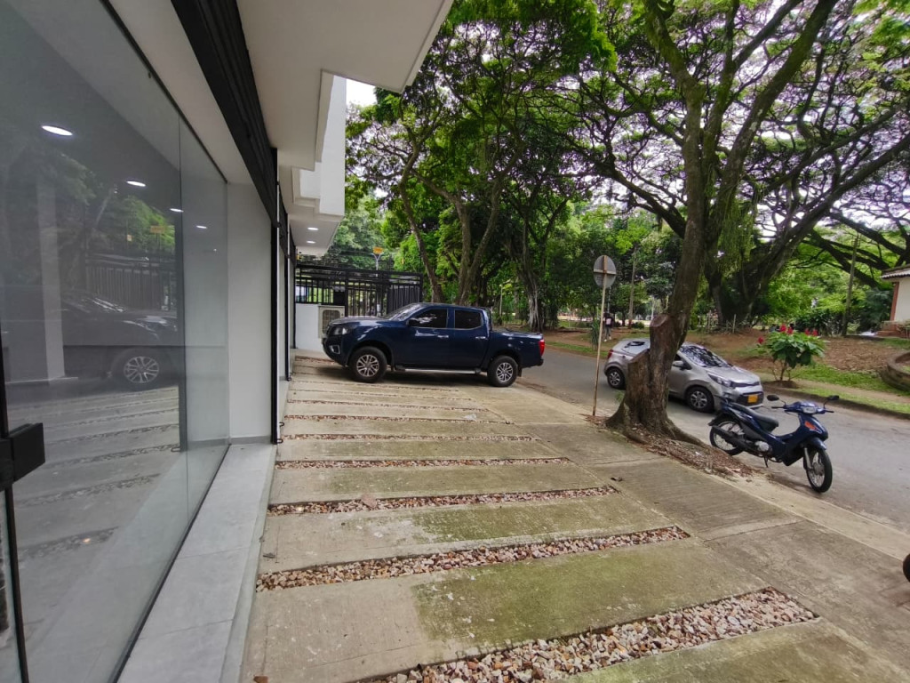 Local En Arriendo - Ciudad Capri, Cali