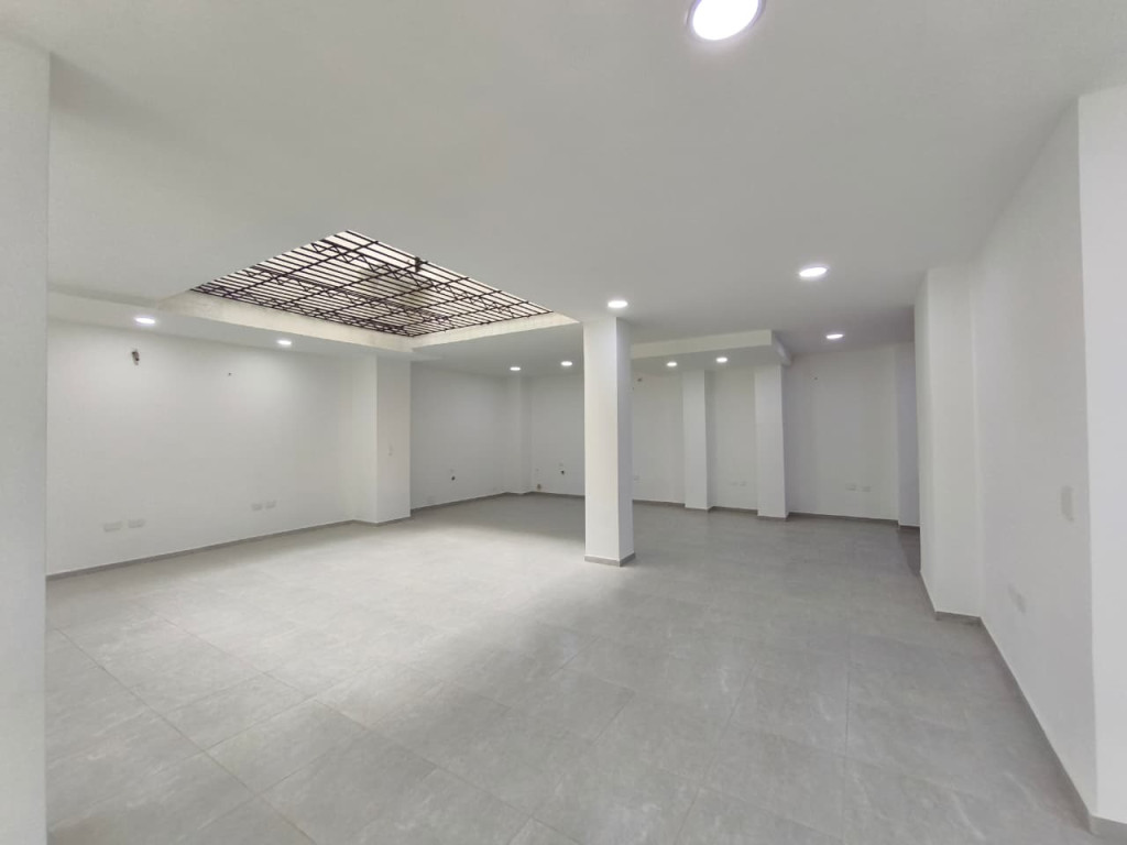 Local En Arriendo - Ciudad Capri, Cali