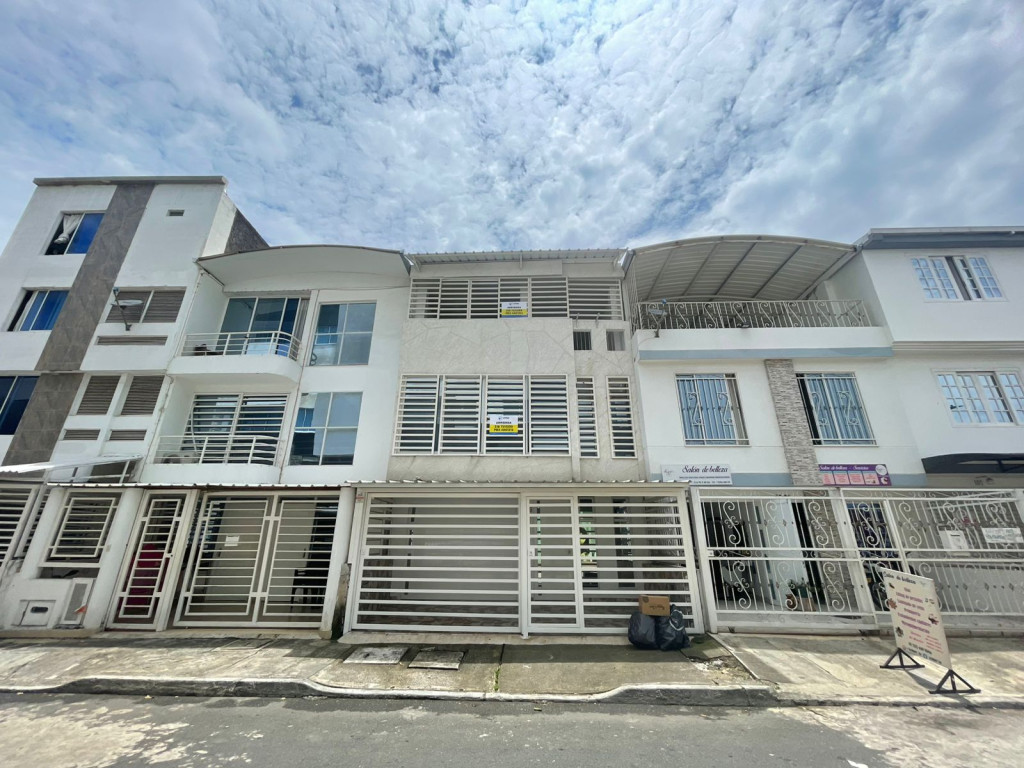 Casa En Arriendo - Calicanto, Cali