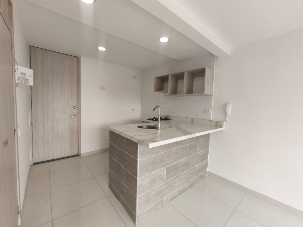 Apartaestudio En Arriendo - Urbanización La Flora, Cali