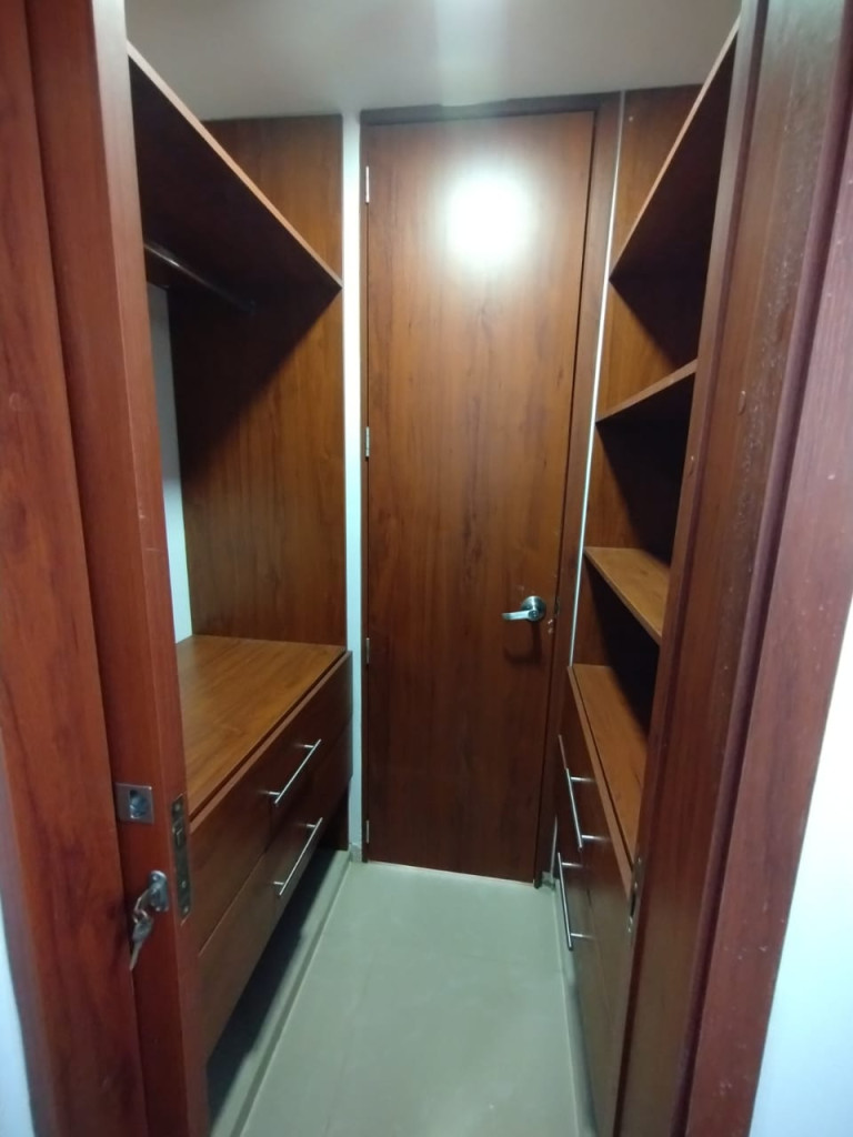 Apartamento En Arriendo - Valle Del Lili, Cali