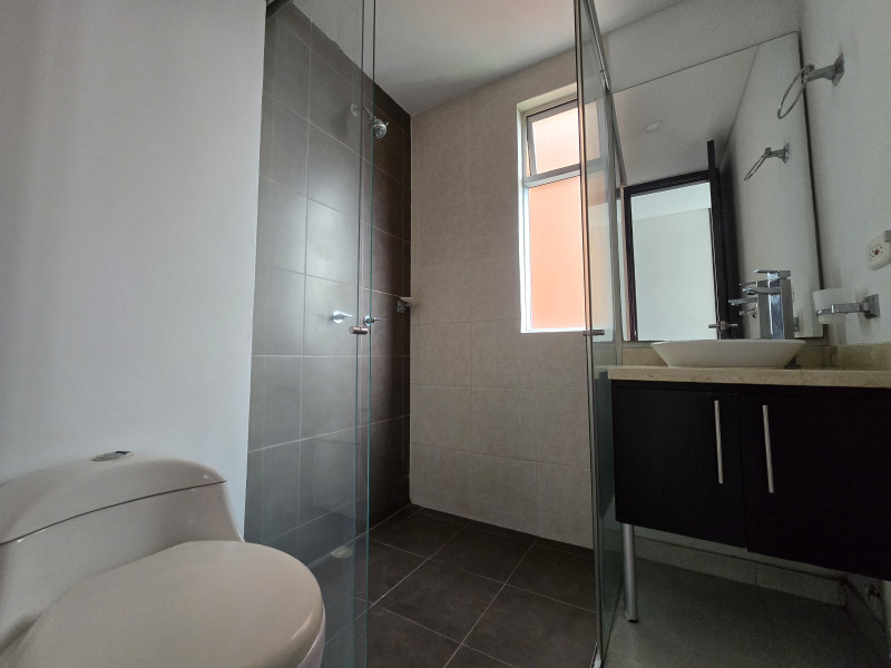 Apartamento En Arriendo - El Refugio, Cali