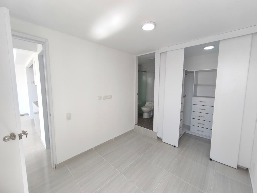 Apartamento En Arriendo - El Vivero, Cali