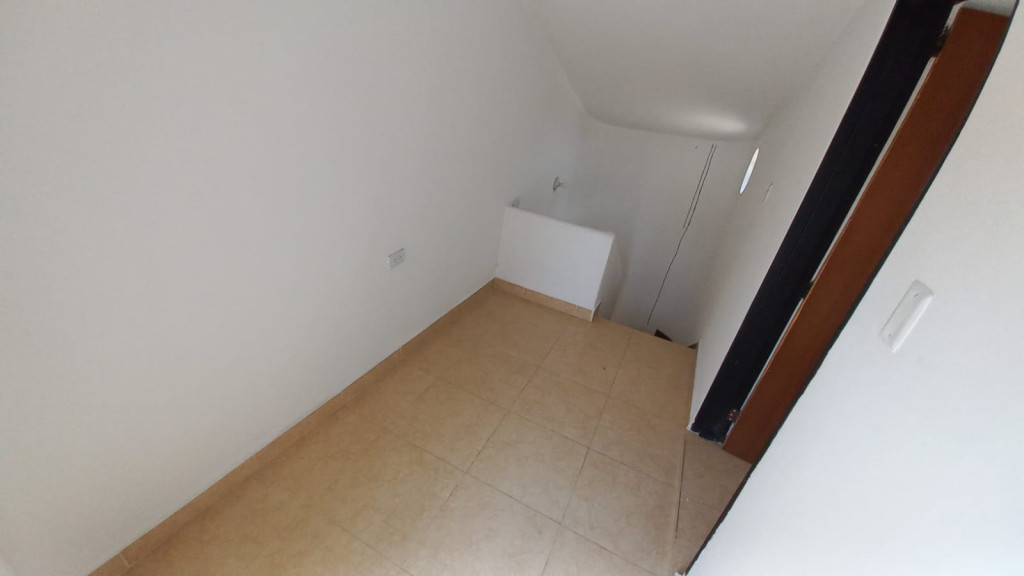 Casa En Arriendo - El Bosque, Cali