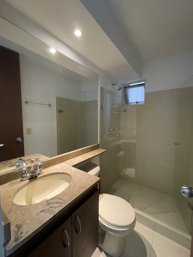 Apartamento En Arriendo - Valle Del Lili, Cali