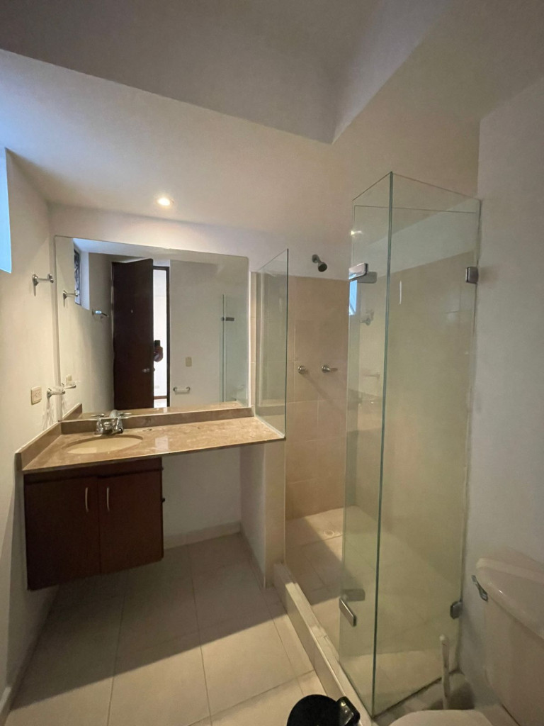 Apartamento En Arriendo - Valle Del Lili, Cali