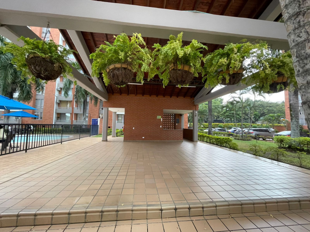 Apartamento En Arriendo - Valle Del Lili, Cali