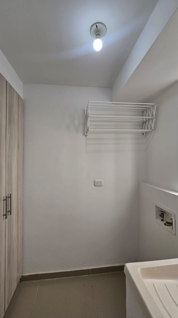 Apartamento En Arriendo - Valle Del Lili, Cali