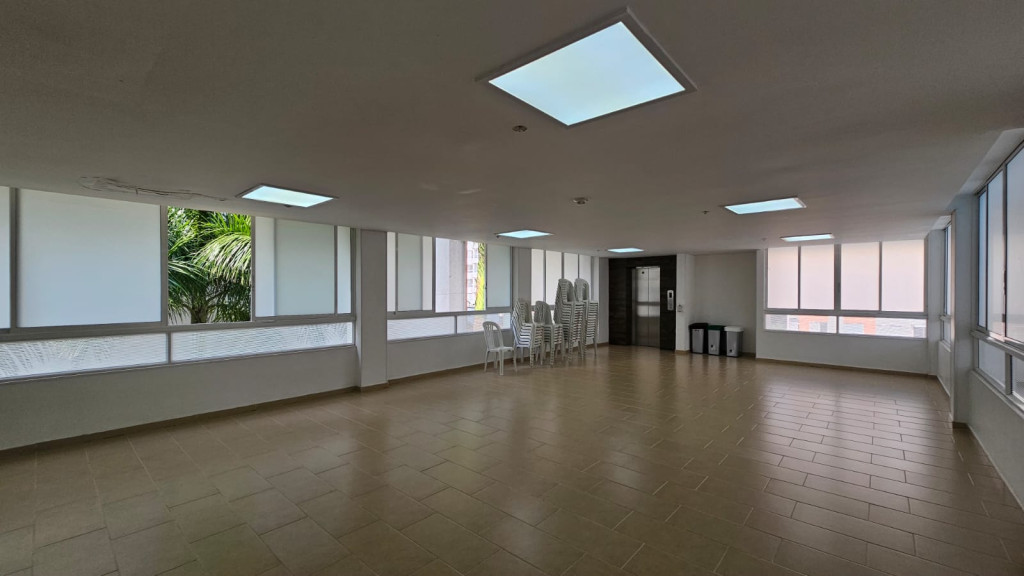 Apartamento En Arriendo - Valle Del Lili, Cali