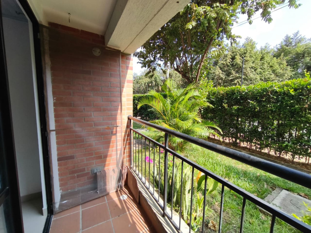 Apartamento En Arriendo - Ciudad Melendez, Cali