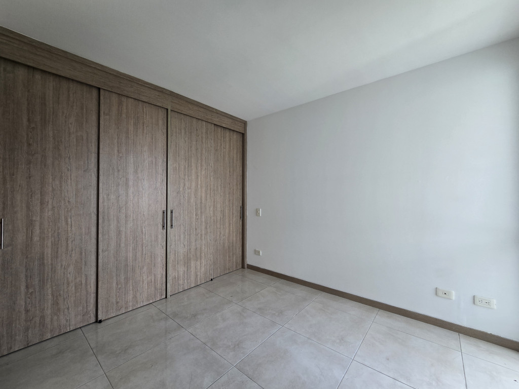 Apartamento En Venta - Prados Del Norte, Cali