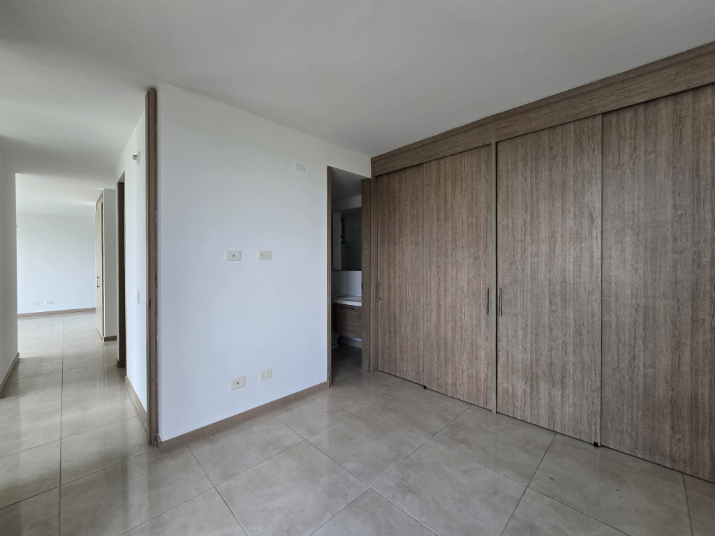 Apartamento En Venta - Prados Del Norte, Cali