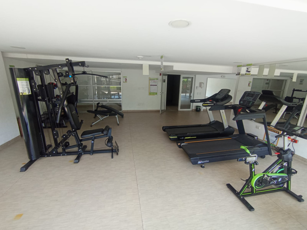 Apartamento En Arriendo - Urbanización La Flora, Cali