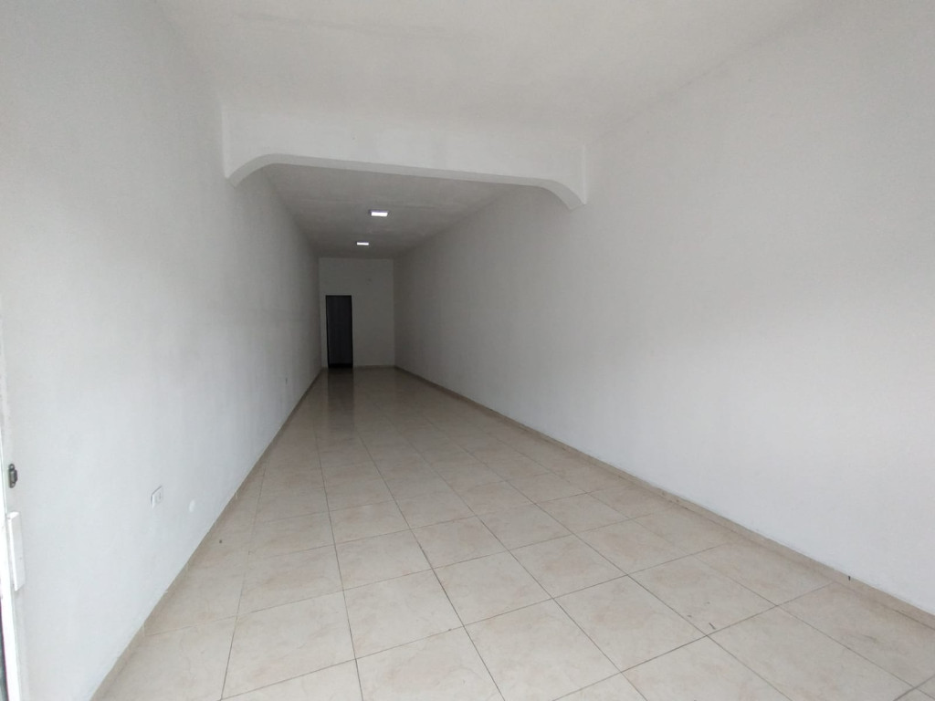 Local En Arriendo - Granada, Cali