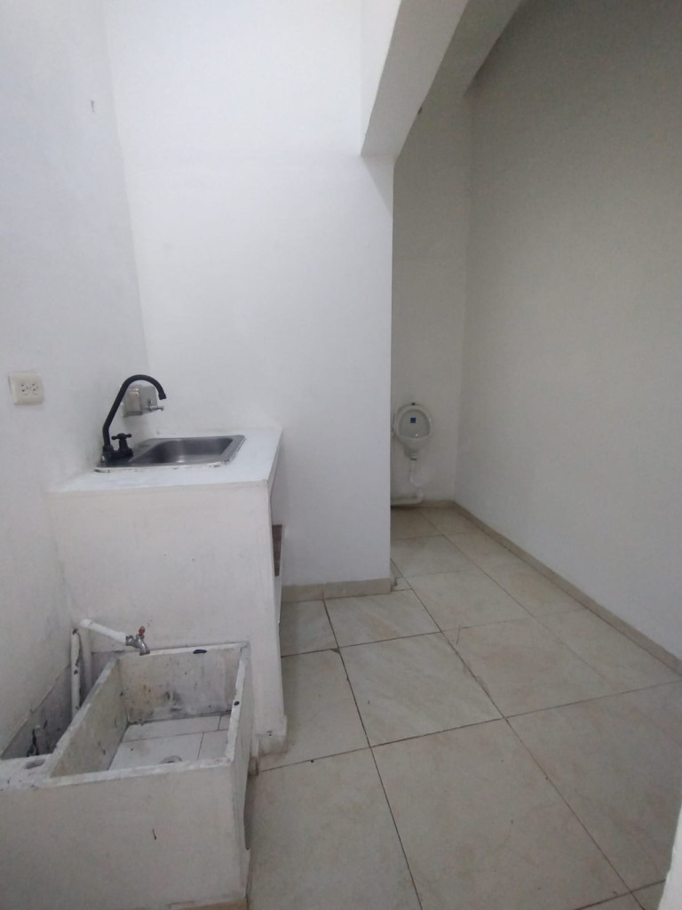 Local En Arriendo - Granada, Cali