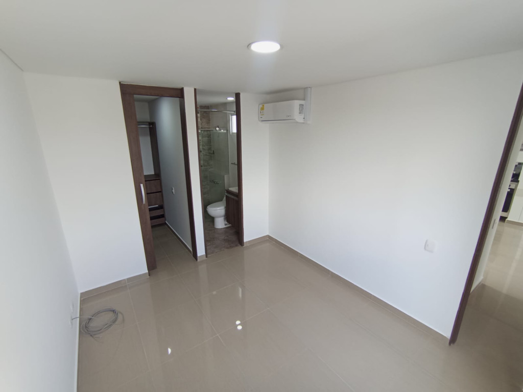 Apartamento En Arriendo - Ciudad Pacifica, Cali