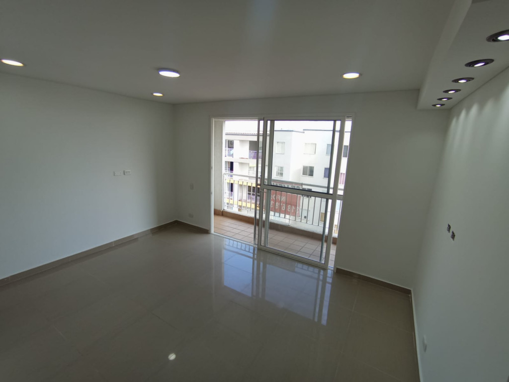 Apartamento En Arriendo - Ciudad Pacifica, Cali