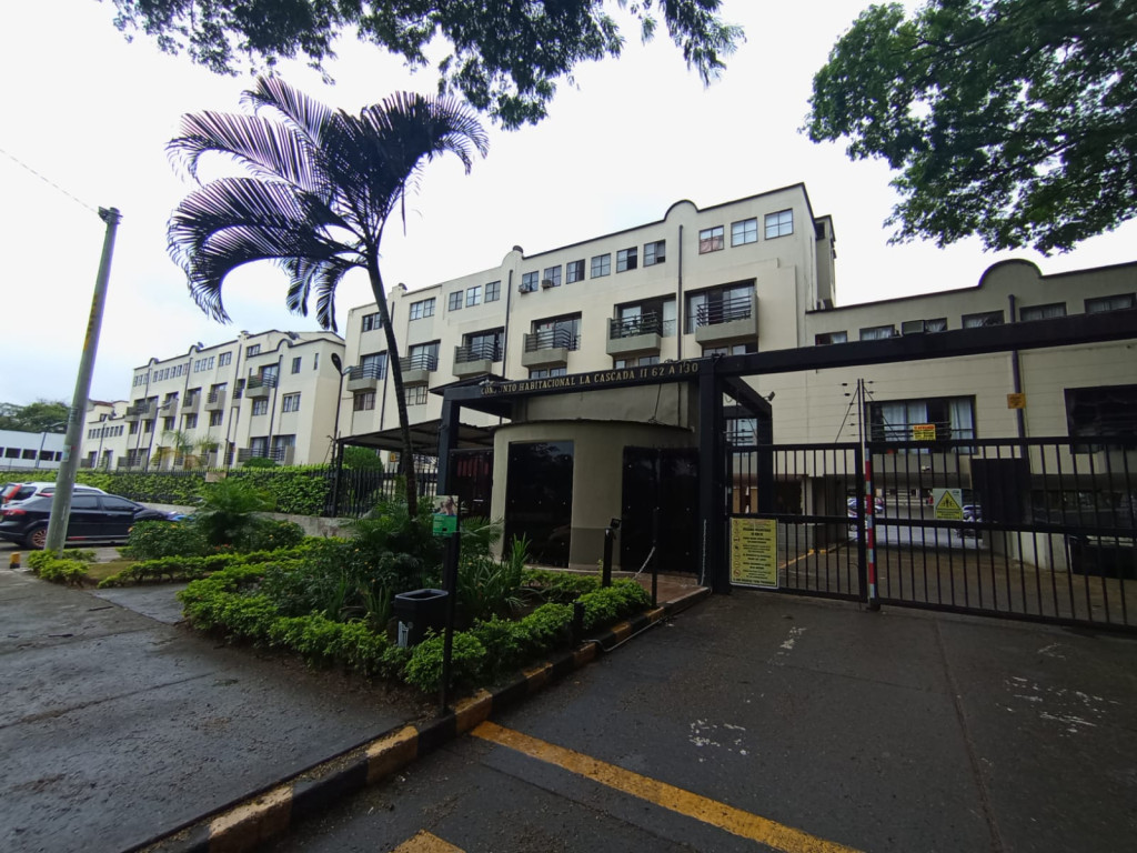 Apartamento En Arriendo - La Cascada, Cali