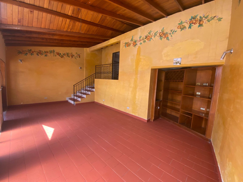 Casa En Arriendo - Santa Teresita, Cali