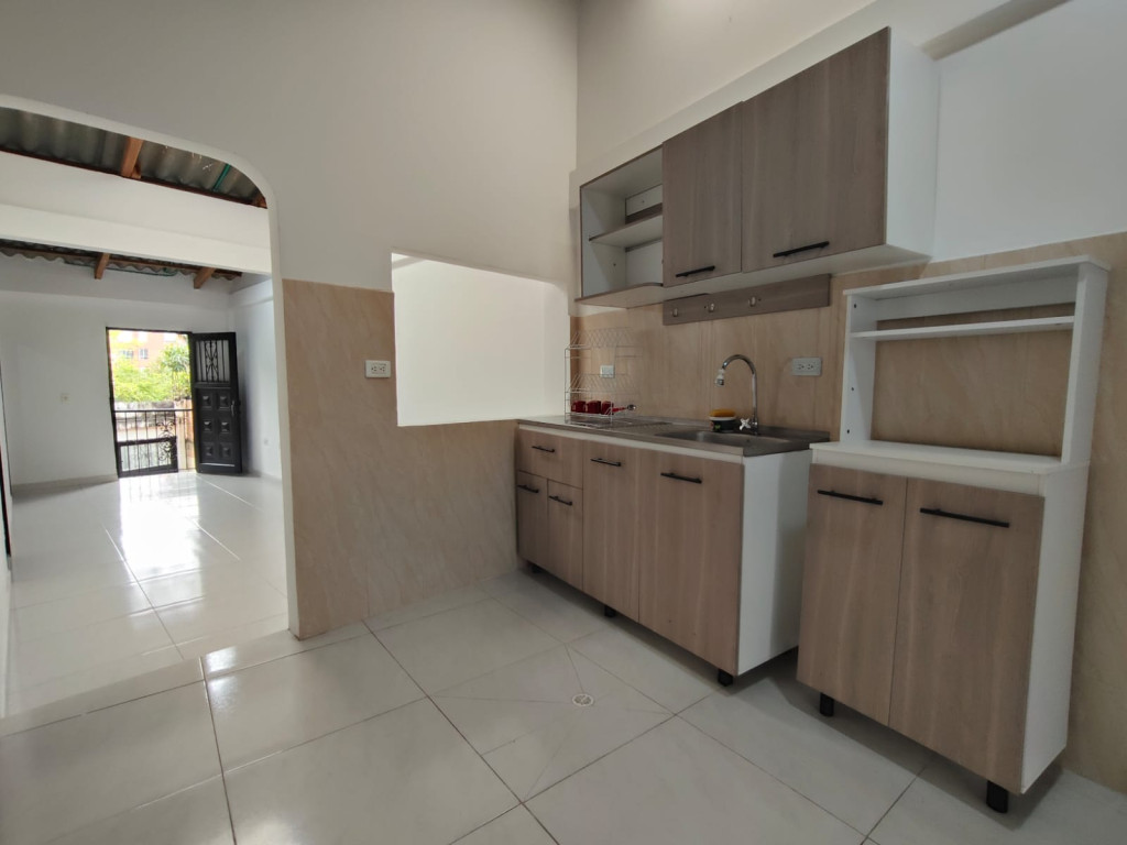 Casa En Arriendo - Sector Altos Normandía - Bata, Cali