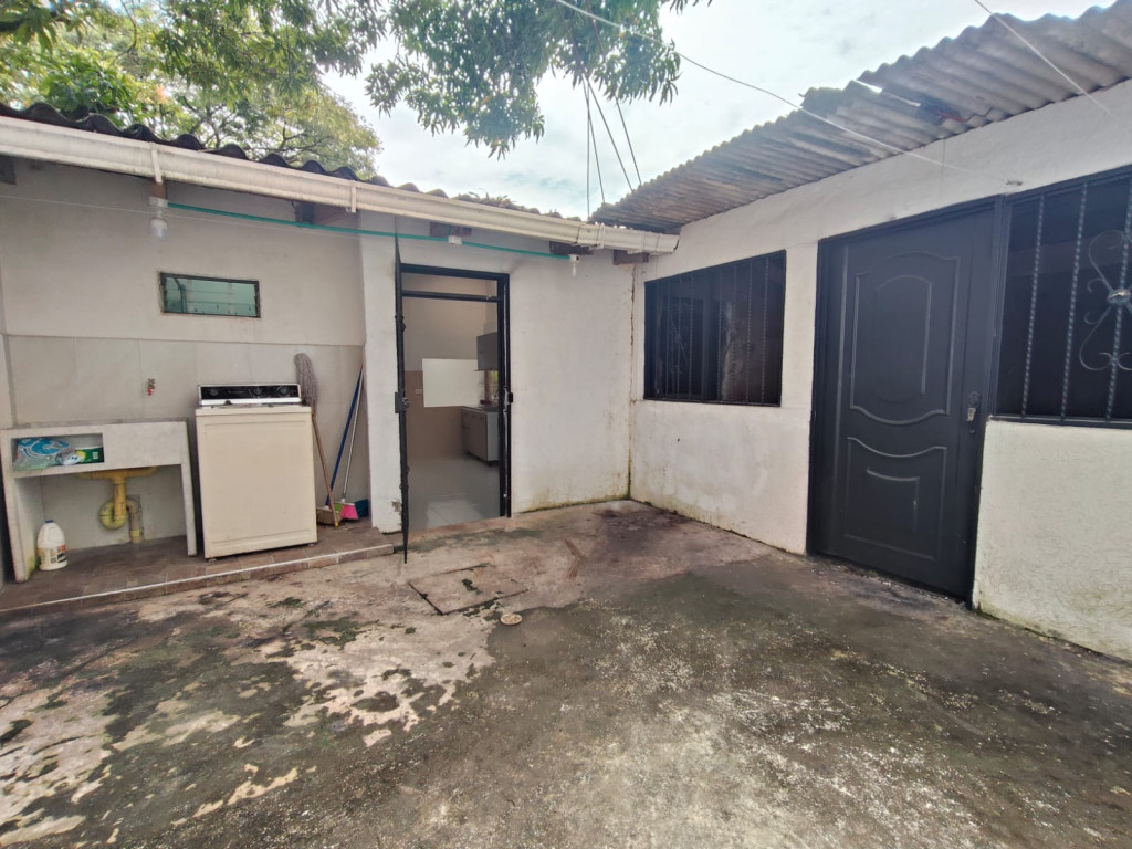 Casa En Arriendo - Sector Altos Normandía - Bata, Cali
