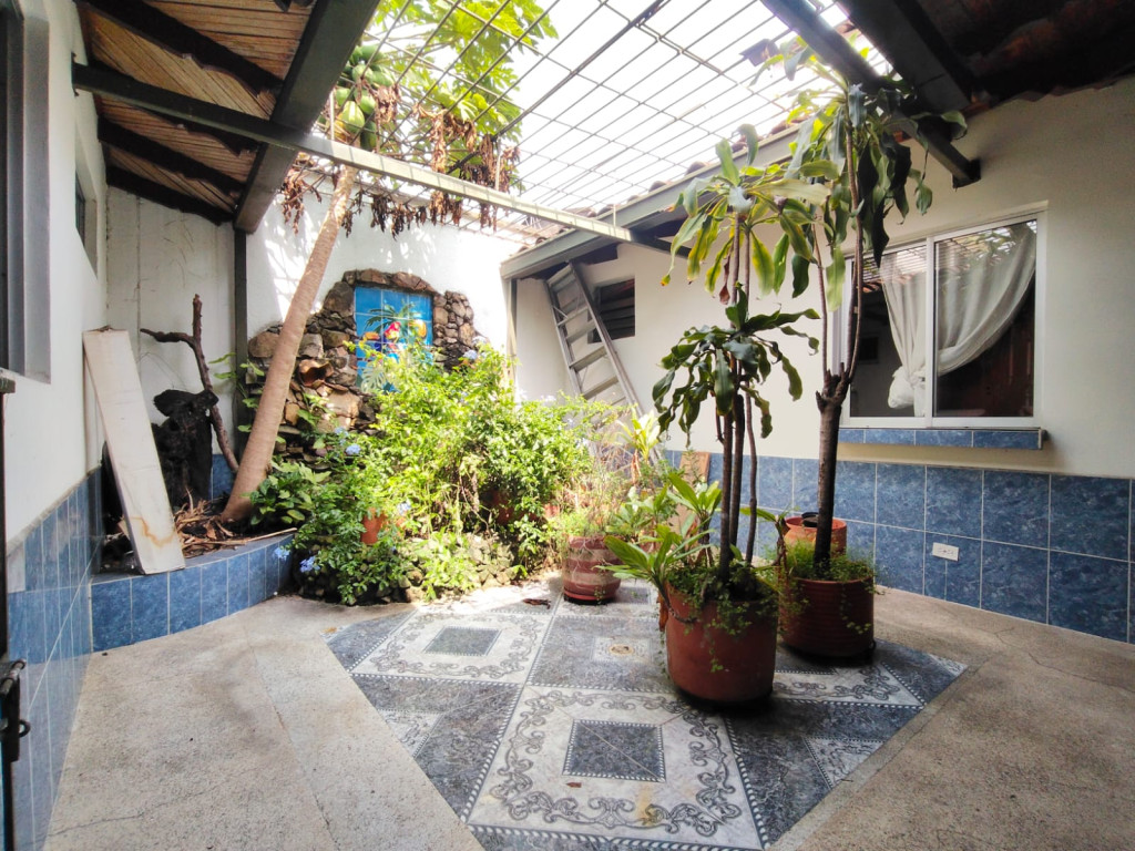 Casa En Venta - Tequendama, Cali