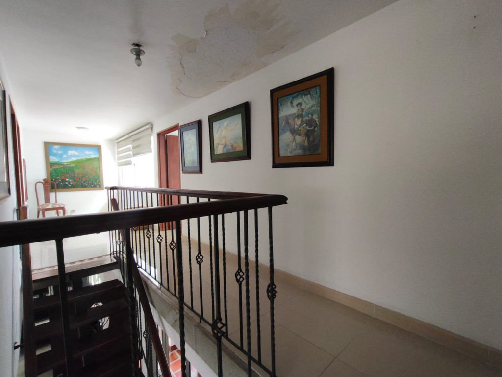 Casa En Venta - Tequendama, Cali