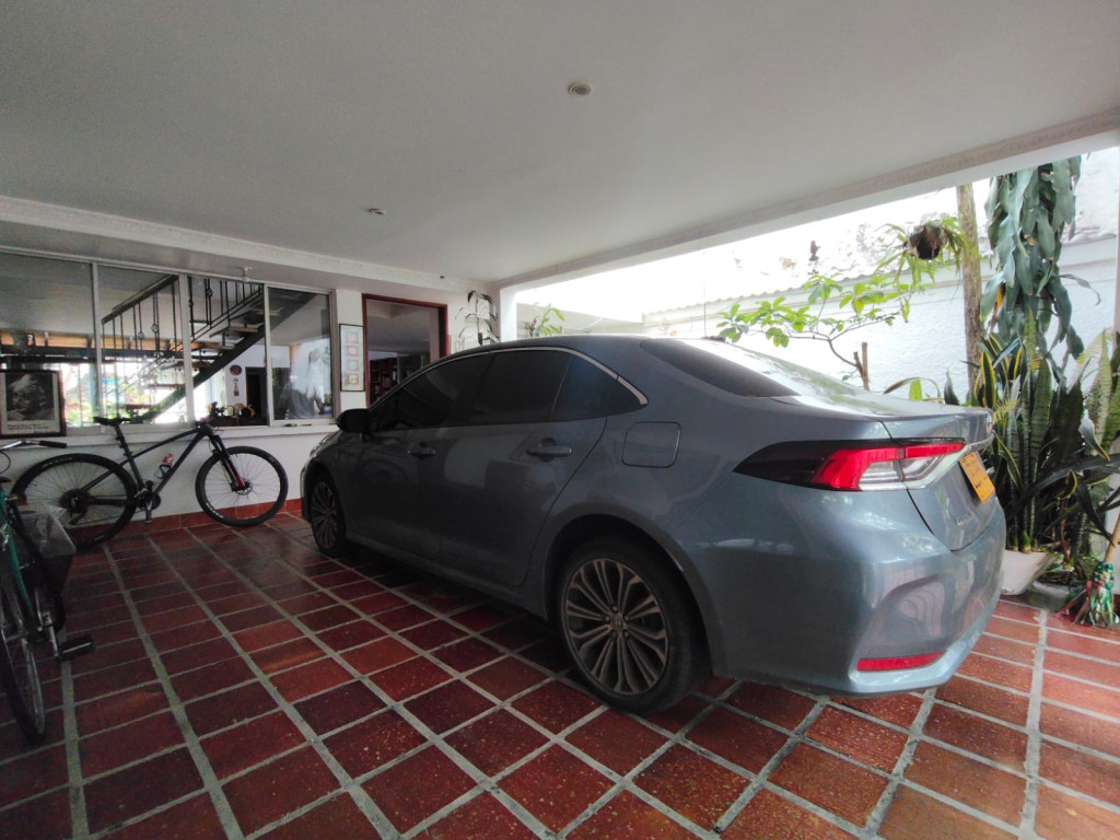 Casa En Venta - Tequendama, Cali