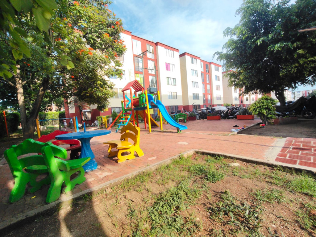 Apartamento En Venta - Brisas De Los Alamos, Cali