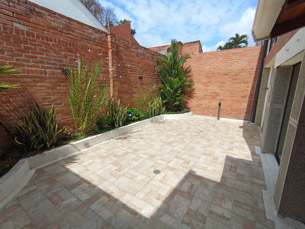 Casa En Arriendo - Urbanización San Joaquin, Cali