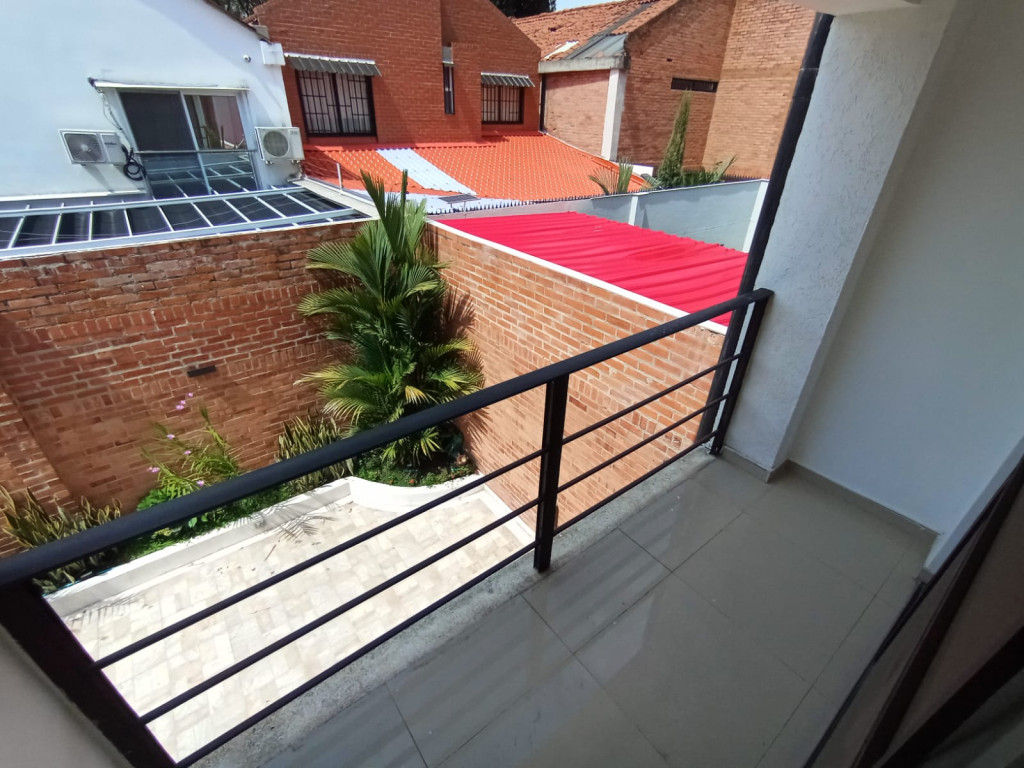 Casa En Arriendo - Urbanización San Joaquin, Cali