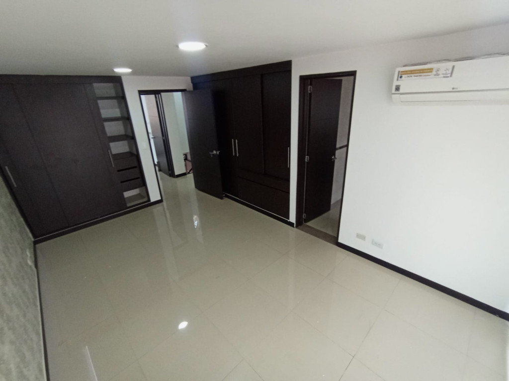 Casa En Arriendo - Urbanización San Joaquin, Cali