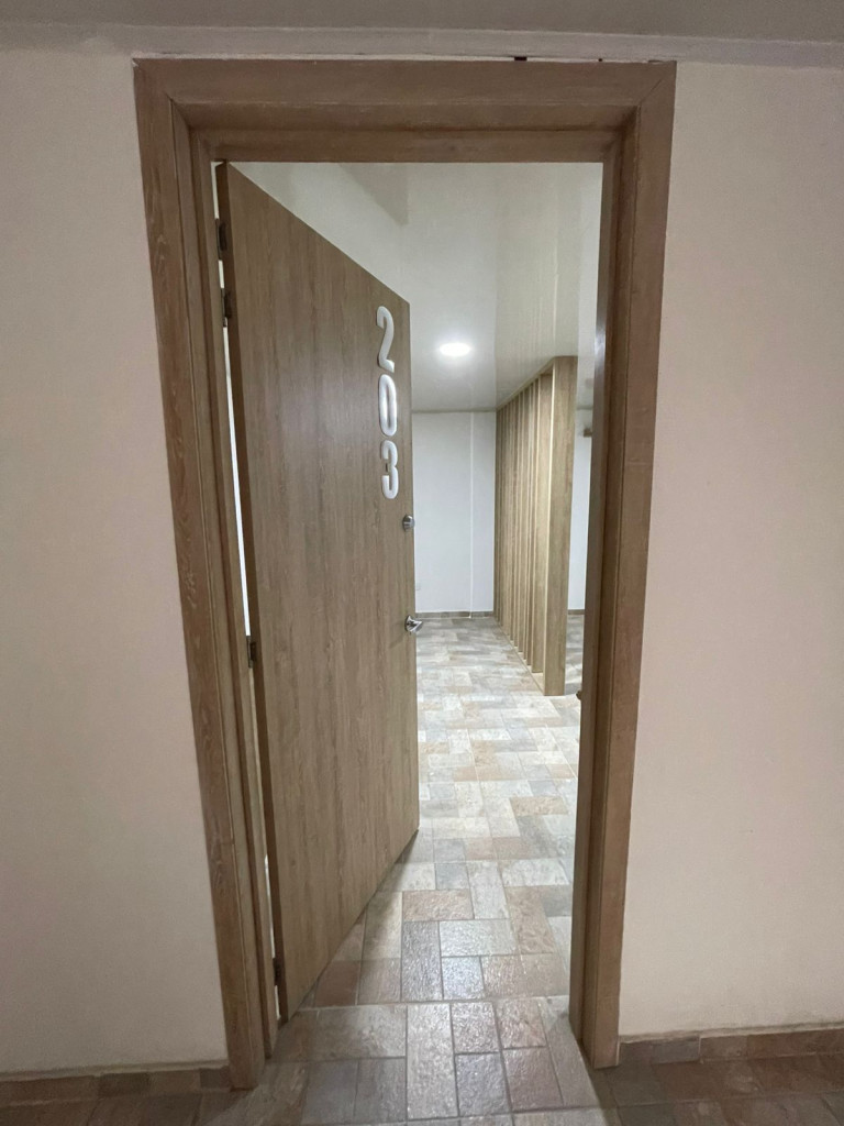 Apartaestudio En Arriendo - El Limonar, Cali