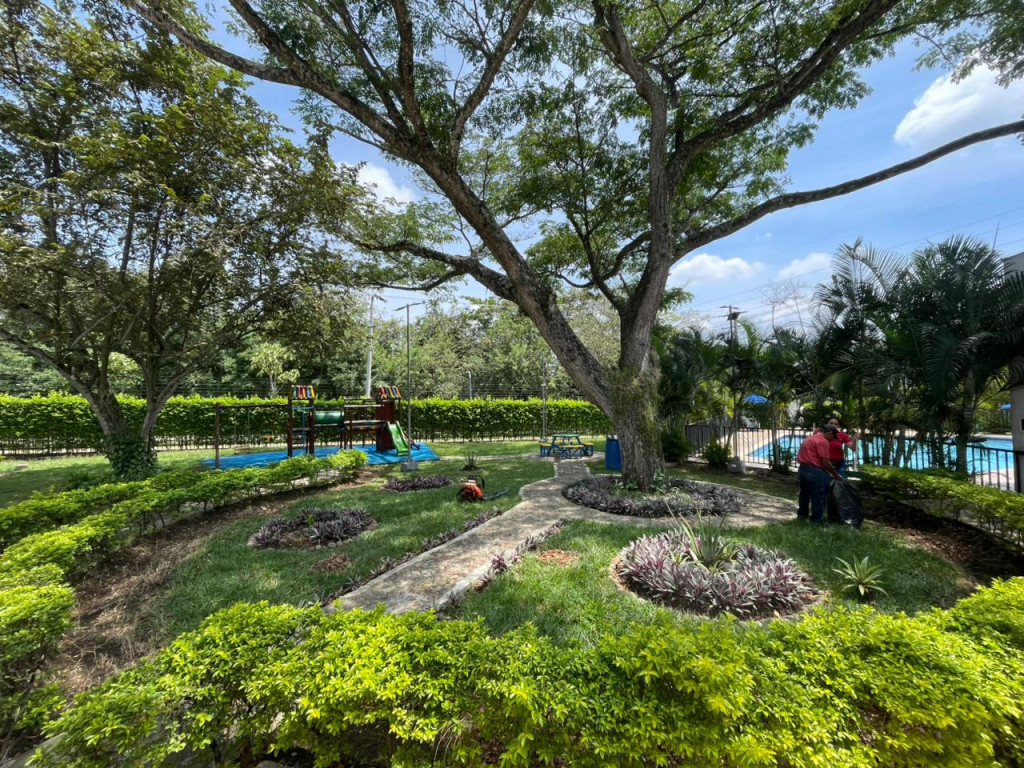 Apartamento En Arriendo - Ciudad Pacifica, Cali