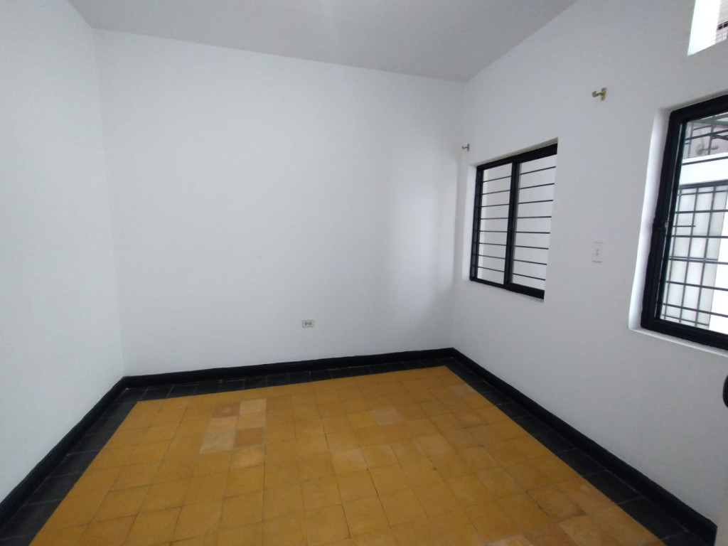Apartaestudio En Arriendo - Miraflores, Cali