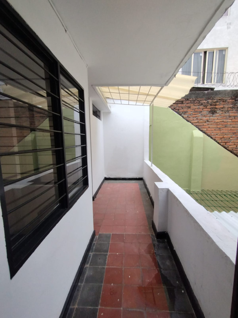 Apartaestudio En Arriendo - Miraflores, Cali