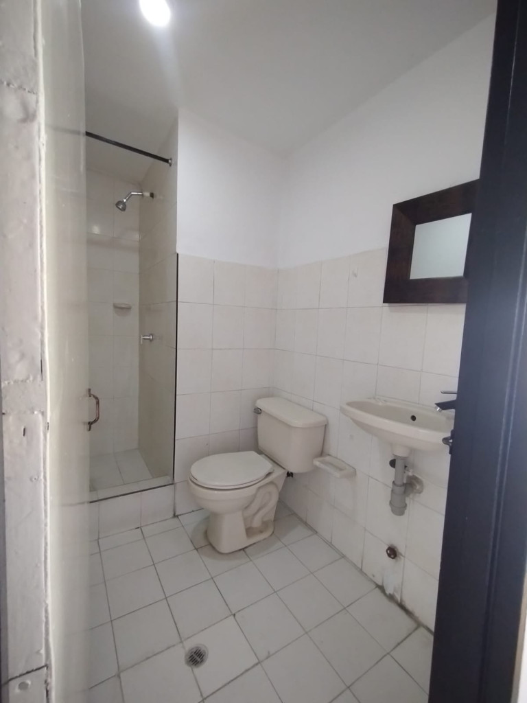 Apartaestudio En Arriendo - Miraflores, Cali