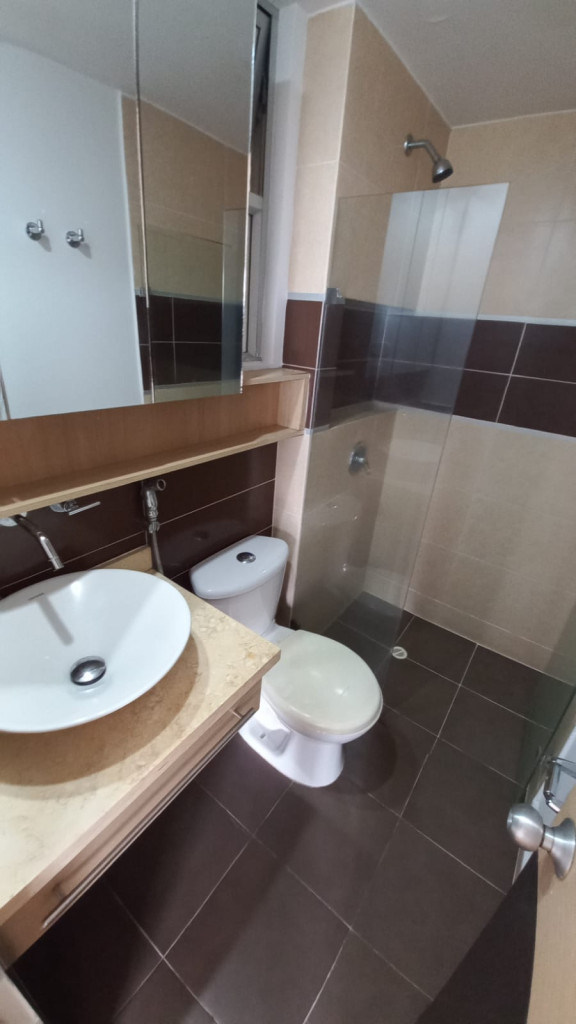 Apartamento En Arriendo - Urbanización La Flora, Cali