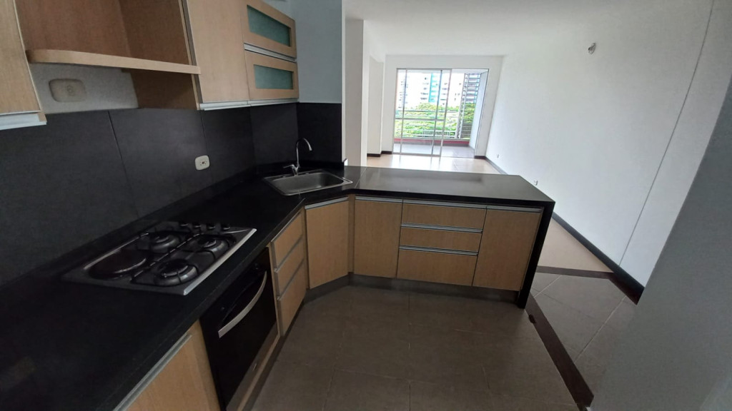 Apartamento En Arriendo - Urbanización La Flora, Cali