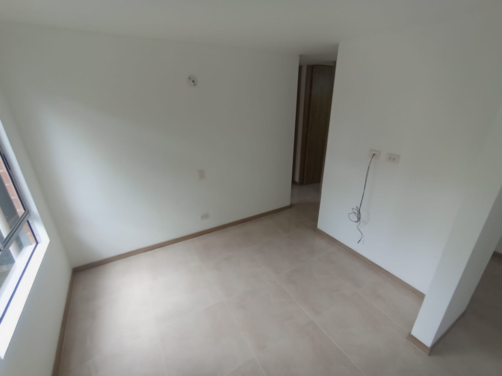 Apartamento En Arriendo - Prados Del Norte, Cali