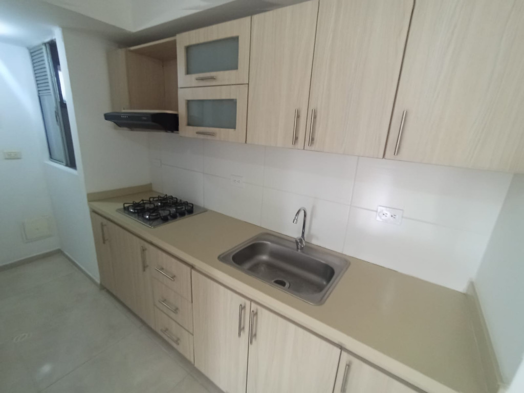 Apartamento En Arriendo - Prados Del Norte, Cali