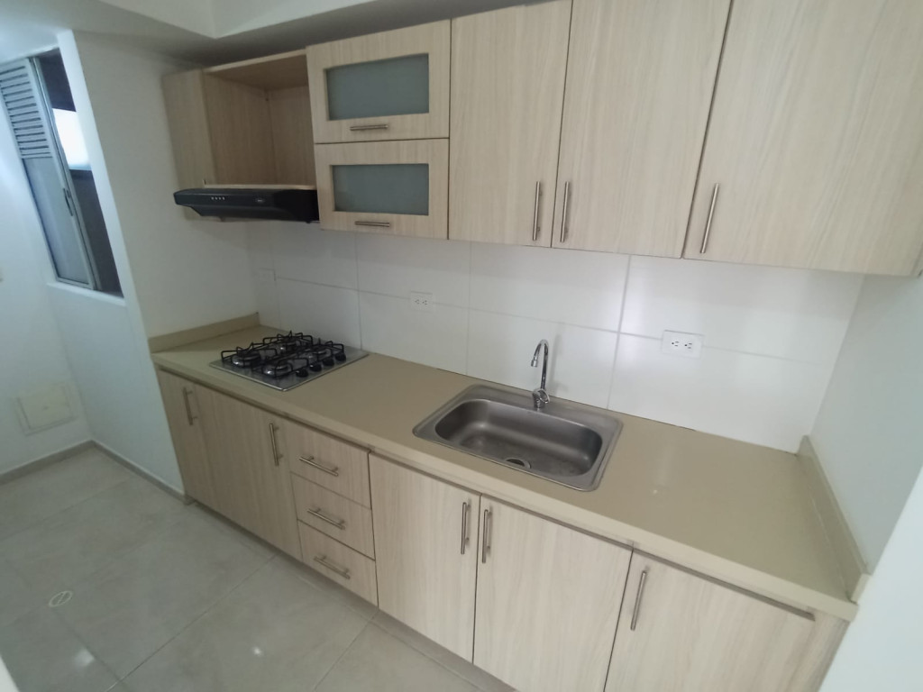 Apartamento En Arriendo - Prados Del Norte, Cali
